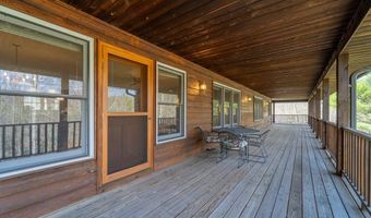 750 Double Springs Dr, Almond, NC 28702