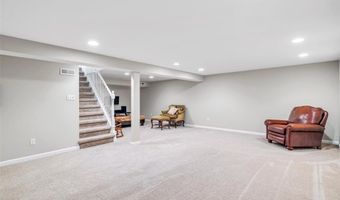 345 Norwood Cir, Ballwin, MO 63011