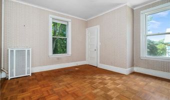 74 Highland St, Woonsocket, RI 02895