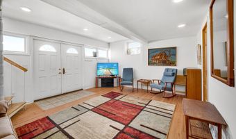 825 E Lake Front Dr, Beverly Shores, IN 46301