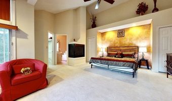 445 Captain Eames Cir 445, Ashland, MA 01721