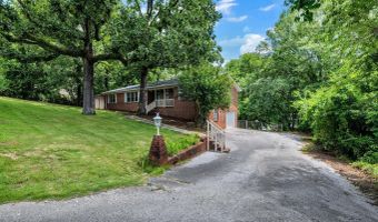 834 BURNING TREE Trl, Alabaster, AL 35007
