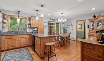 38 Pebble Brook Ct, Berlin, CT 06037