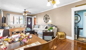 17 Mowry Ave, Cumberland, RI 02864