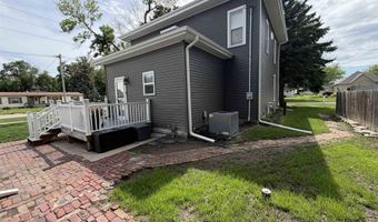 1004 15th St, Aurora, NE 68818