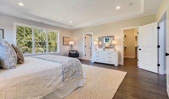 7042 WILLIAMSBURG Blvd, Arlington, VA 22213