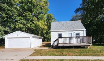 312 S 1st Ave, Brandon, SD 57005