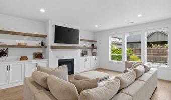 826 SE 37TH St, Battle Ground, WA 98604