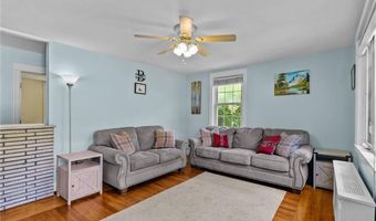 13 Angela Ct, North Providence, RI 02904