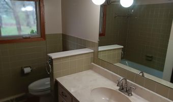 6828 157th Ln NW, Anoka, MN 55303