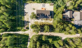 9 PINE St, Alpine, WY 83128
