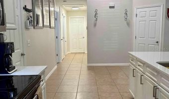 313 OAK St, Auburndale, FL 33823