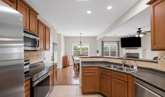 136 TEALWOOD Cv, Atoka, TN 38004