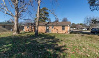 405 Dent St, Bay, AR 72411