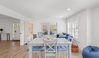 327 OAKWOOD St, Bethany Beach, DE 19930
