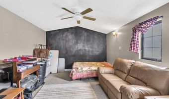 77 Navesink Ave, North Middletown, NJ 07748
