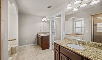 709 SW Barn Valley Rd, Bentonville, AR 72712