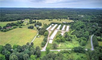 141 Holcomb Spur NW, Adairsville, GA 30103