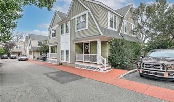 187 Washington Rd, Barrington, RI 02806