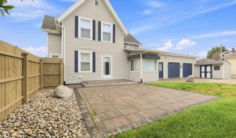 305 W 7Th St, Auburn, IN 46706