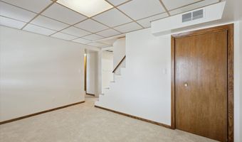 140 32nd St, Allegan, MI 49010