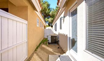 19146 Oak, Apple Valley, CA 92308