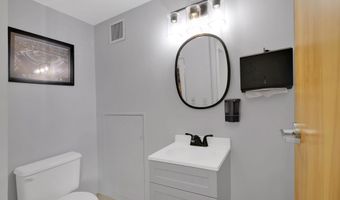 363 New Britain Rd A, Berlin, CT 06037