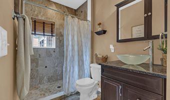 6 Surle Ct, Bayville, NJ 08721
