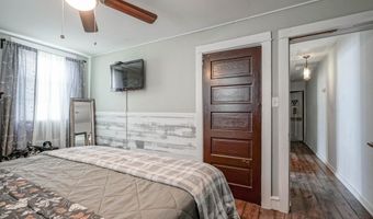 218 WALNUT St, Audubon, NJ 08106