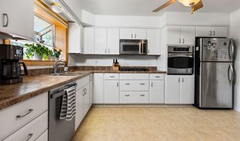 1534 Barrington Pl, Ann Arbor, MI 48103