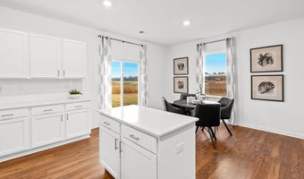 1139 White Willow Dr, Spartanburg, SC 29303