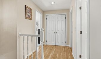 14 High St, Barrington, RI 02806