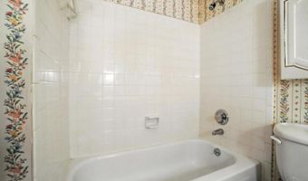 1749 Doresa Pl, Cincinnati, OH 45238