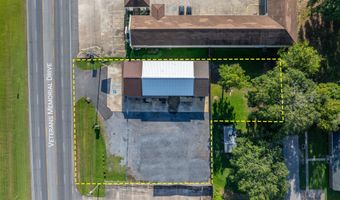 726 Veterans Memorial Dr, Abbeville, LA 70510