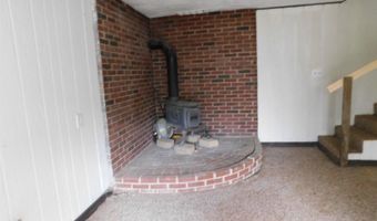 823 Hidden Acres Dr, Bedford, IN 47421