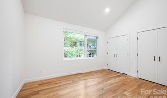 190 Rumbough Pl, Asheville, NC 28806