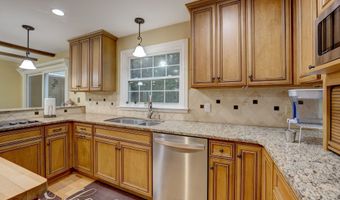 49 Beverly Dr, Avon, CT 06001
