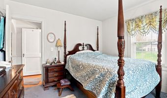 12137 Oak Ave, Bailey, NC 27807