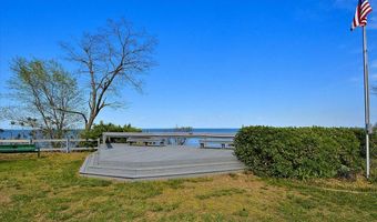 726 HILLCREST Dr, Annapolis, MD 21409