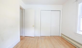 671 Essex St, Bangor, ME 04401