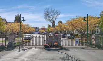 935 67th St SE, Auburn, WA 98092