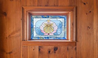 81 Nubble Rd, York, ME 03909