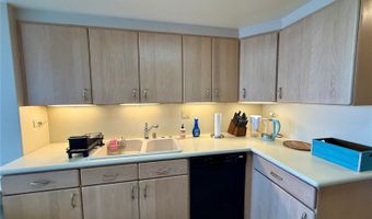 250 Kawaihae St 14A, Honolulu, HI 96825