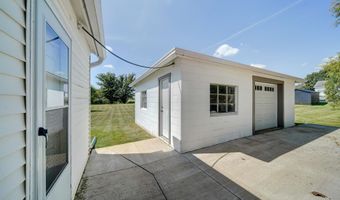 805 N Indiana Ave, Auburn, IN 46706