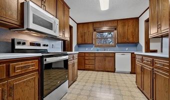 403370 W 2010 Dr, Bartlesville, OK 74006