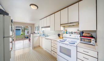 722 N HAWTHORNE Dr, Appleton, WI 54915