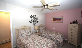 1 Arc Ct, Absecon, NJ 08201