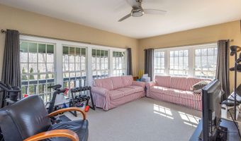 18 Bayside Dr, Belfast, ME 04915