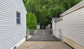 290 W Prospect Ave, Aberdeen, NJ 07735