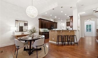 5806 Riverstone Cir 10, Atlanta, GA 30339